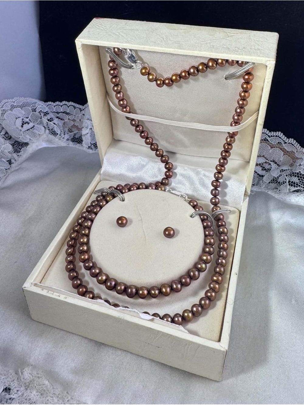 Lustrous Brown Pearl Necklace, bracelet and Stud Earrings Set925 clasp.